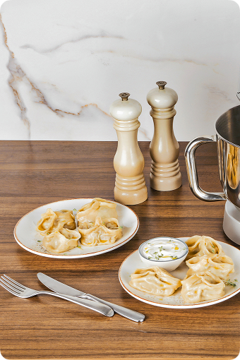 Гастроном. Манты с курицей и картофелем