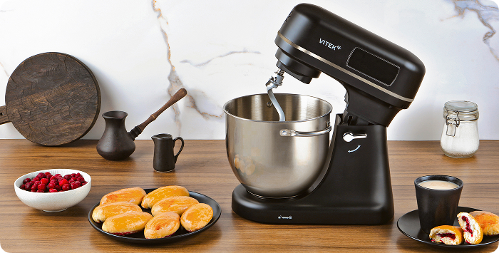 Гастроном. Пирожки с вишней